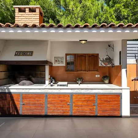 Nikolina - Exklusiv * Makarska