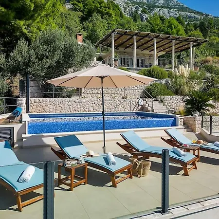 Nikolina - Exklusiv Villa *