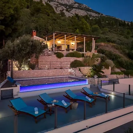 Nikolina - Exklusiv *