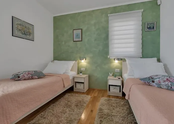 Villa Nikolina - Exklusiv