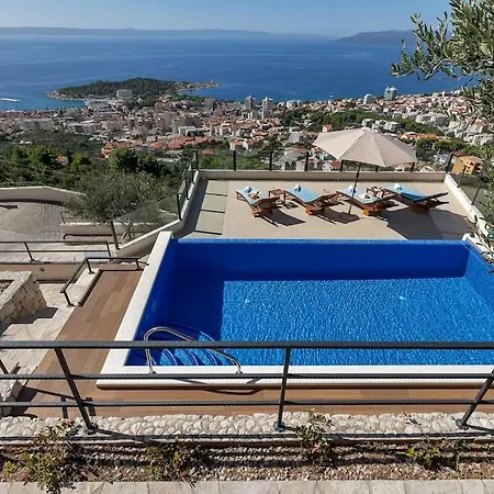 Nikolina - Exklusiv Makarska